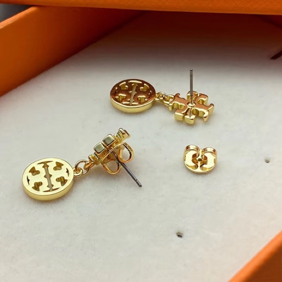 Tory Burch Gold W TB Logo Emblem Earrings - Picture 2 of 4